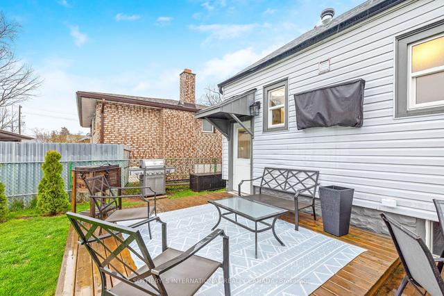 88 Adeline Ave, House detached with 3 bedrooms, 2 bathrooms and 5 parking in Hamilton ON | Image 25