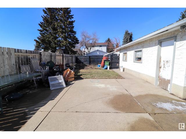 9520 150 Av Nw Nw, House detached with 3 bedrooms, 1 bathrooms and null parking in Edmonton AB | Image 26