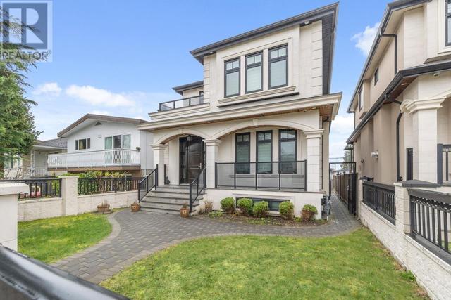 5829 Fleming Street, House detached with 8 bedrooms, 7 bathrooms and 2 parking in Vancouver BC | Image 2