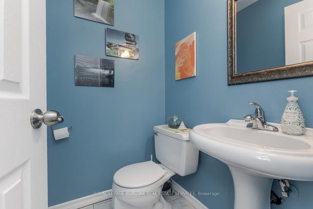 22 - 25 Redbury St, Townhouse with 3 bedrooms, 2 bathrooms and 2 parking in Hamilton ON | Image 7