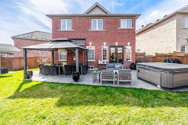 14 Cameo Crt, House detached with 4 bedrooms, 6 bathrooms and 6 parking in Brampton ON | Image 28