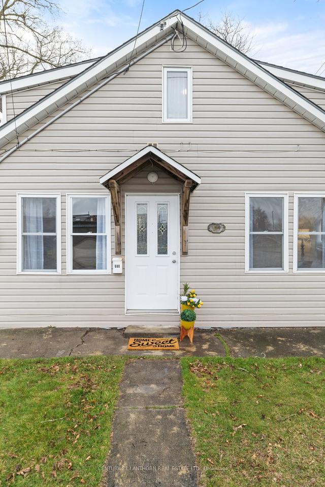 680 Front St, House detached with 3 bedrooms, 1 bathrooms and 2 parking in Quinte West ON | Image 23