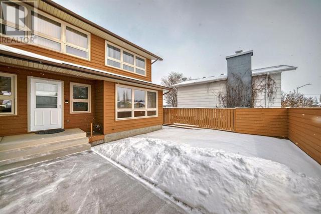 5408 60 Street, House detached with 4 bedrooms, 3 bathrooms and 3 parking in Ponoka AB | Image 3