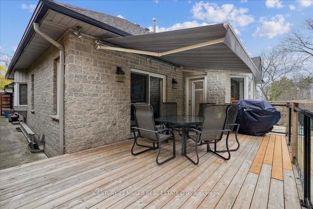 810 Belhaven Cres, House detached with 2 bedrooms, 3 bathrooms and 4 parking in Burlington ON | Image 24