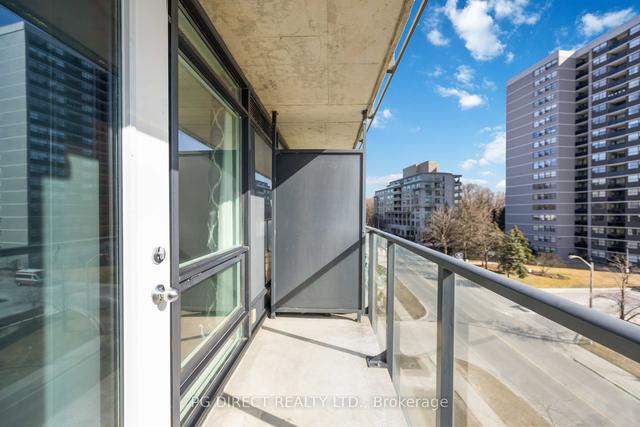 611 - 18 Valley Woods Rd, Condo with 1 bedrooms, 1 bathrooms and 1 parking in Toronto ON | Image 9