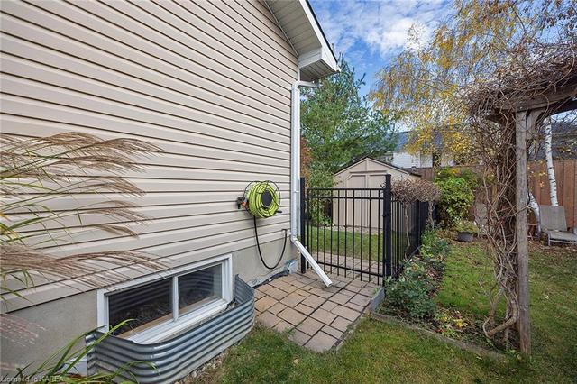 390 Morningside Drive, House detached with 3 bedrooms, 3 bathrooms and 4 parking in Kingston ON | Image 32
