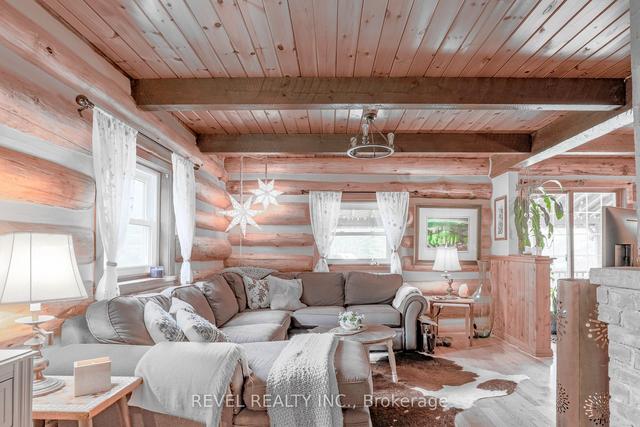 86 Four Points Rd, House detached with 3 bedrooms, 3 bathrooms and 10 parking in Kawartha Lakes ON | Image 2