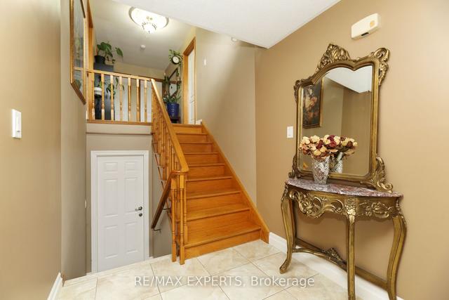 56 Francis St, House detached with 5 bedrooms, 4 bathrooms and 6 parking in Vaughan ON | Image 30