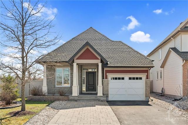 600 Woodbriar Way, House detached with 3 bedrooms, 3 bathrooms and 3 parking in Ottawa ON | Image 1