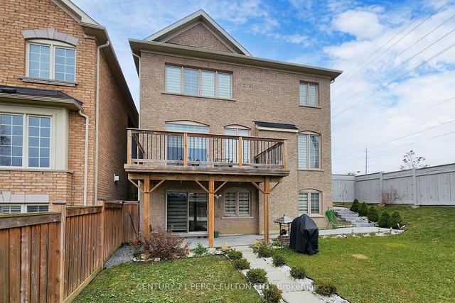 39 Jocada Crt, House detached with 4 bedrooms, 5 bathrooms and 6 parking in Richmond Hill ON | Image 32