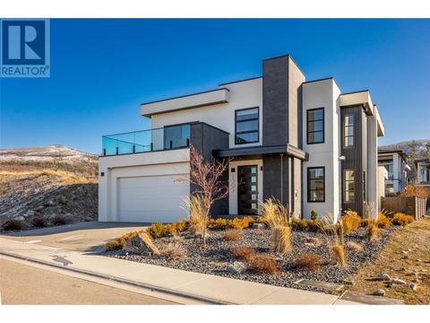 1305 Ponds Avenue, House detached with 5 bedrooms, 4 bathrooms and 4 parking in Kelowna BC | Card Image