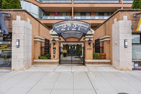 711 - 2727 Yonge St, Condo with 2 bedrooms, 2 bathrooms and 2 parking in Toronto ON | Card Image