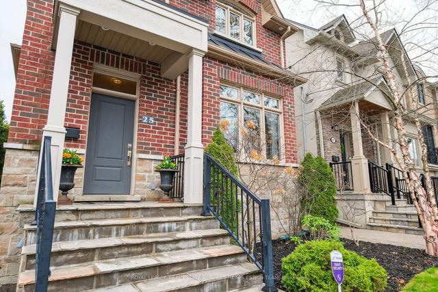 25 Southvale Dr, House detached with 4 bedrooms, 5 bathrooms and 2 parking in Toronto ON | Image 12