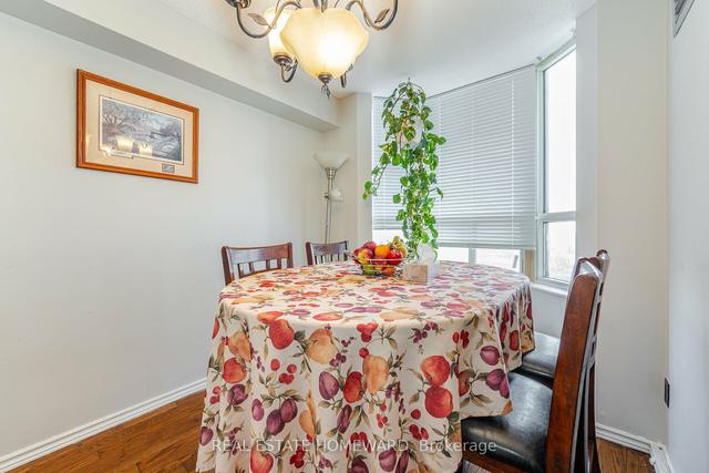 809 - 10 Malta Ave, Condo with 3 bedrooms, 2 bathrooms and 1 parking in Brampton ON | Image 4