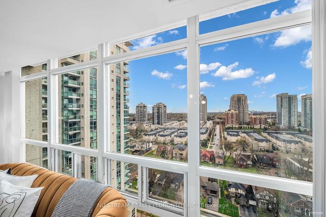 1911 - 35 Bales Ave, Condo with 2 bedrooms, 2 bathrooms and 1 parking in Toronto ON | Image 17
