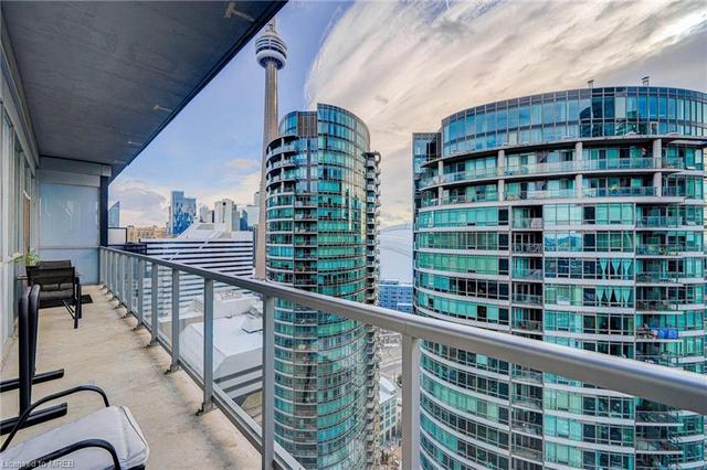 2305 - 352 Front Street, House attached with 2 bedrooms, 2 bathrooms and 1 parking in Toronto ON | Image 20