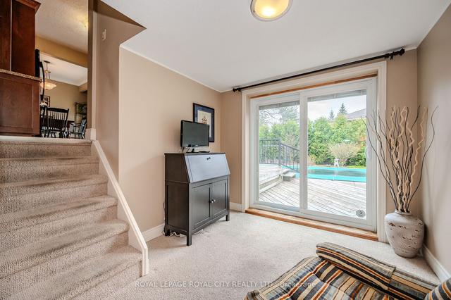 62 Clive Ave, House detached with 2 bedrooms, 2 bathrooms and 6 parking in Guelph ON | Image 13
