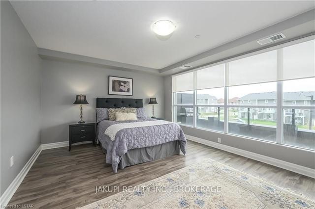 209 - 260 Villagewalk Blvd, Condo with 2 bedrooms, 2 bathrooms and 2 parking in London ON | Image 9