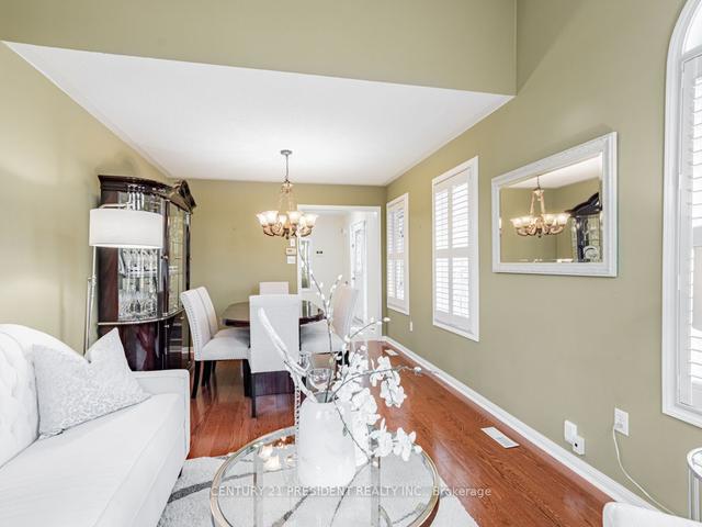 49 Wharnsby Dr, House detached with 4 bedrooms, 4 bathrooms and 6 parking in Toronto ON | Image 37