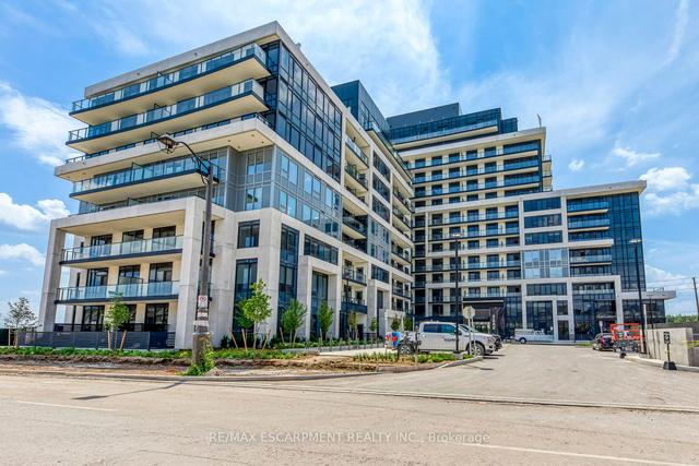 608 - 3200 William Coltson Ave, Condo with 2 bedrooms, 2 bathrooms and 1 parking in Oakville ON | Image 1