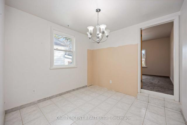 45 Commonwealth Ave, House detached with 3 bedrooms, 1 bathrooms and 4 parking in Toronto ON | Image 5