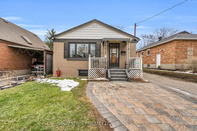 3 Exford Dr, House detached with 3 bedrooms, 2 bathrooms and 4 parking in Toronto ON | Image 12