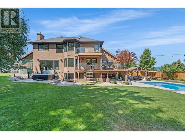 5327 Hedeman Court, House detached with 6 bedrooms, 3 bathrooms and 8 parking in Kelowna BC | Image 5