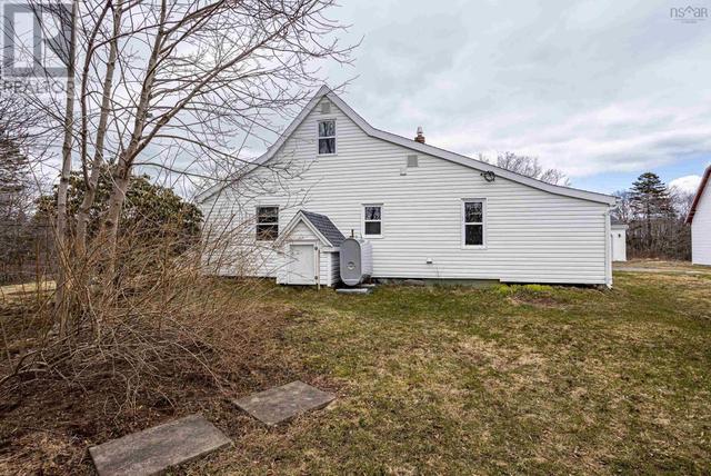 1106 Old Sambro Road, House detached with 3 bedrooms, 1 bathrooms and null parking in Halifax NS | Image 5