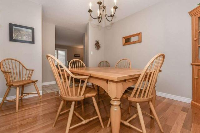 70 Marshall Dr, House detached with 4 bedrooms, 4 bathrooms and 4 parking in Guelph ON | Image 5