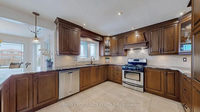 4 Snowcrest Crt, House detached with 5 bedrooms, 4 bathrooms and 9 parking in Markham ON | Image 39