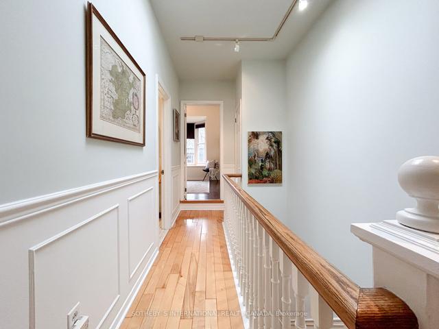 18 Geneva Ave, House attached with 3 bedrooms, 2 bathrooms and 1 parking in Toronto ON | Image 22