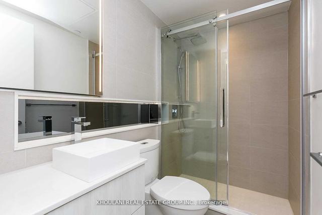2310 - 215 Queen St, Condo with 1 bedrooms, 1 bathrooms and 0 parking in Toronto ON | Image 2