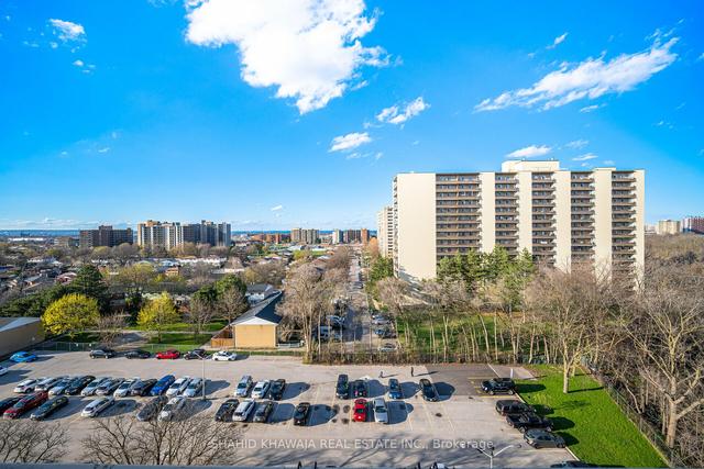 1004 - 75 Glenburn Crt, Condo with 3 bedrooms, 1 bathrooms and 2 parking in Hamilton ON | Image 20