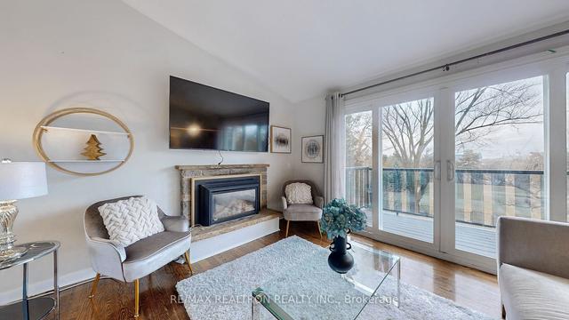 292 Essex Ave, House detached with 2 bedrooms, 2 bathrooms and 3 parking in Richmond Hill ON | Image 36