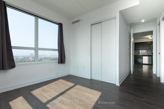 2004 - 1420 Dupont St, Condo with 2 bedrooms, 2 bathrooms and 1 parking in Toronto ON | Image 3