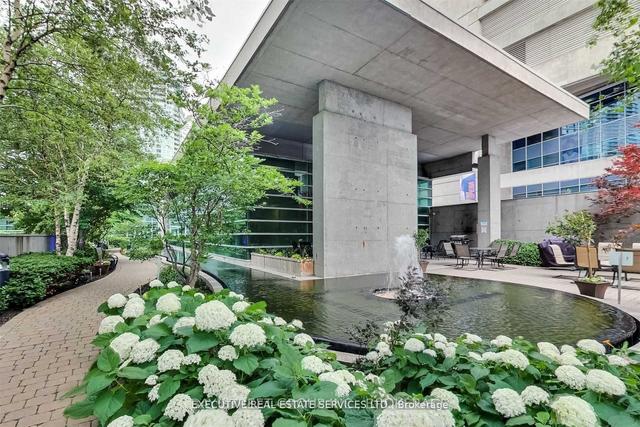 1208 - 81 Navy Wharf Crt, Condo with 2 bedrooms, 2 bathrooms and 1 parking in Toronto ON | Image 21