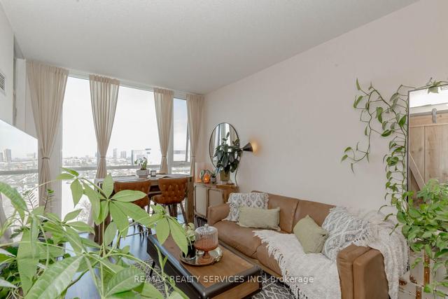 701 - 339 Rathburn Rd W, Condo with 1 bedrooms, 1 bathrooms and 1 parking in Mississauga ON | Image 5