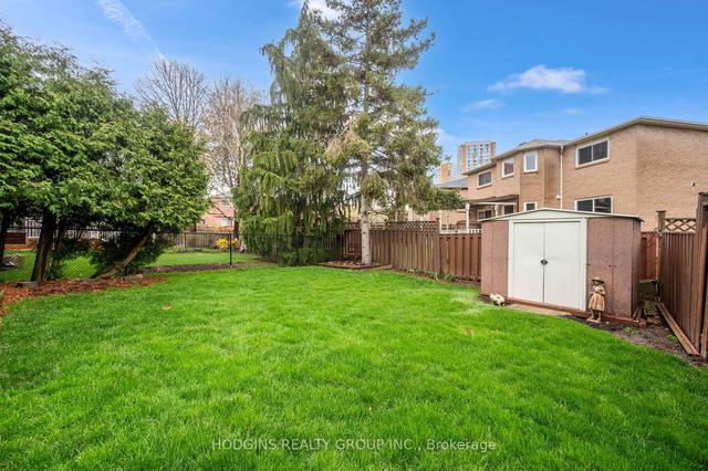 109 Clansman Tr, House detached with 3 bedrooms, 3 bathrooms and 6 parking in Mississauga ON | Image 22