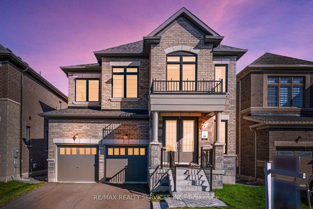 14 Lowell Cres, House detached with 5 bedrooms, 4 bathrooms and 6 parking in Brampton ON | Image 1