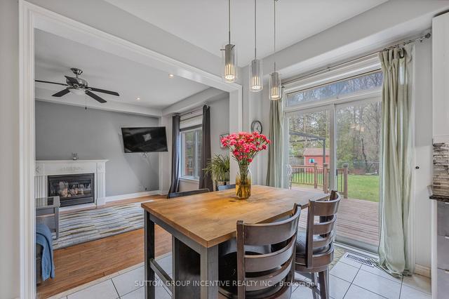 23 Pepin Crt, House detached with 4 bedrooms, 4 bathrooms and 9 parking in Barrie ON | Image 6