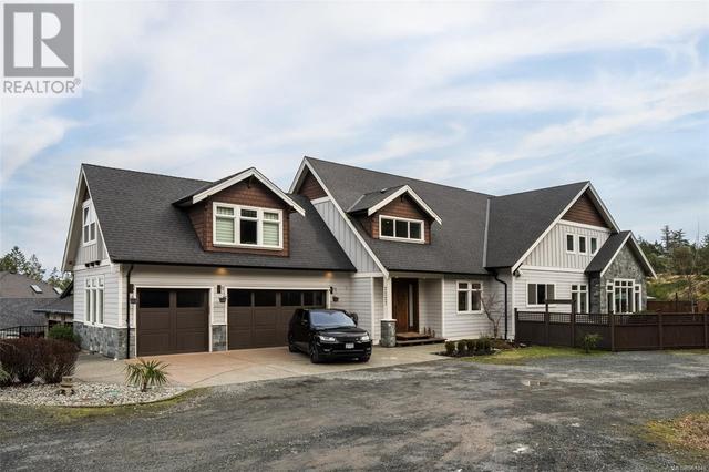2227 Players Dr, House detached with 6 bedrooms, 4 bathrooms and 3 parking in Langford BC | Image 2