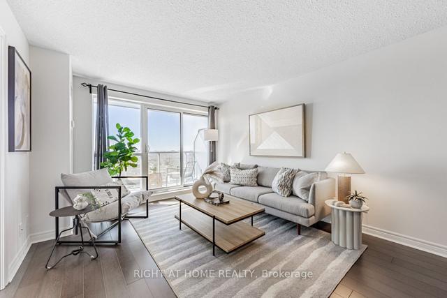 2311 - 50 Town Centre Crt, Condo with 1 bedrooms, 1 bathrooms and 1 parking in Toronto ON | Image 9