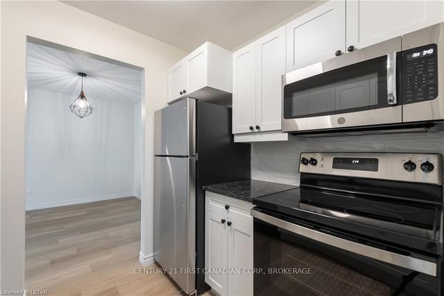 308 - 739 Deveron Cres, Condo with 2 bedrooms, 1 bathrooms and 0 parking in London ON | Image 21
