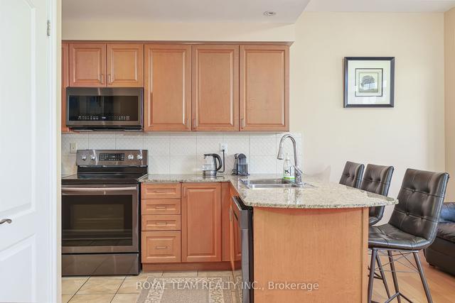 25 - 871 New Westminster Dr, Townhouse with 4 bedrooms, 3 bathrooms and 2 parking in Vaughan ON | Image 2