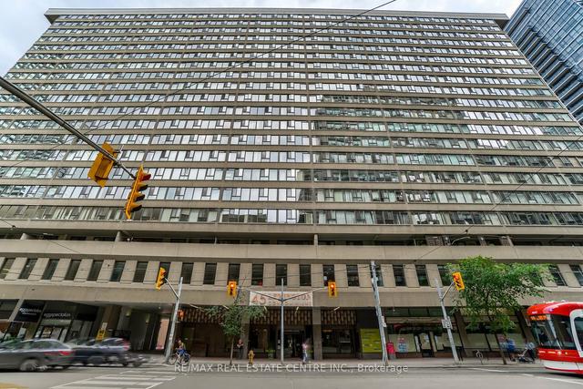 1612 - 45 Carlton St, Condo with 2 bedrooms, 2 bathrooms and 1 parking in Toronto ON | Image 1