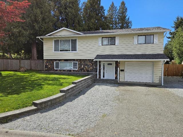 4771 199a Street, House detached with 4 bedrooms, 2 bathrooms and 1 parking in Langley BC | Image 5