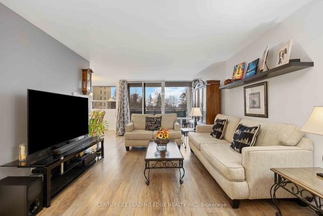 202 - 20 Gilder Dr, Condo with 3 bedrooms, 2 bathrooms and 1 parking in Toronto ON | Image 36