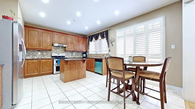 53 Heatherglen Dr, House detached with 5 bedrooms, 5 bathrooms and 6 parking in Brampton ON | Image 5