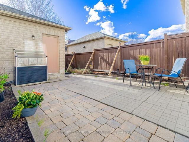 8 Baffin Crt, House attached with 3 bedrooms, 4 bathrooms and 3 parking in Richmond Hill ON | Image 27