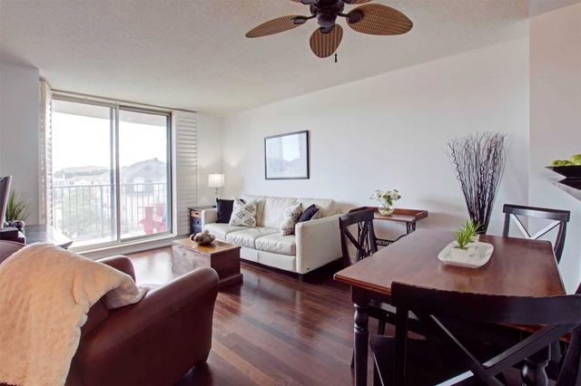 417 - 16 Dallimore Circ, Condo with 1 bedrooms, 1 bathrooms and 1 parking in Toronto ON | Image 7